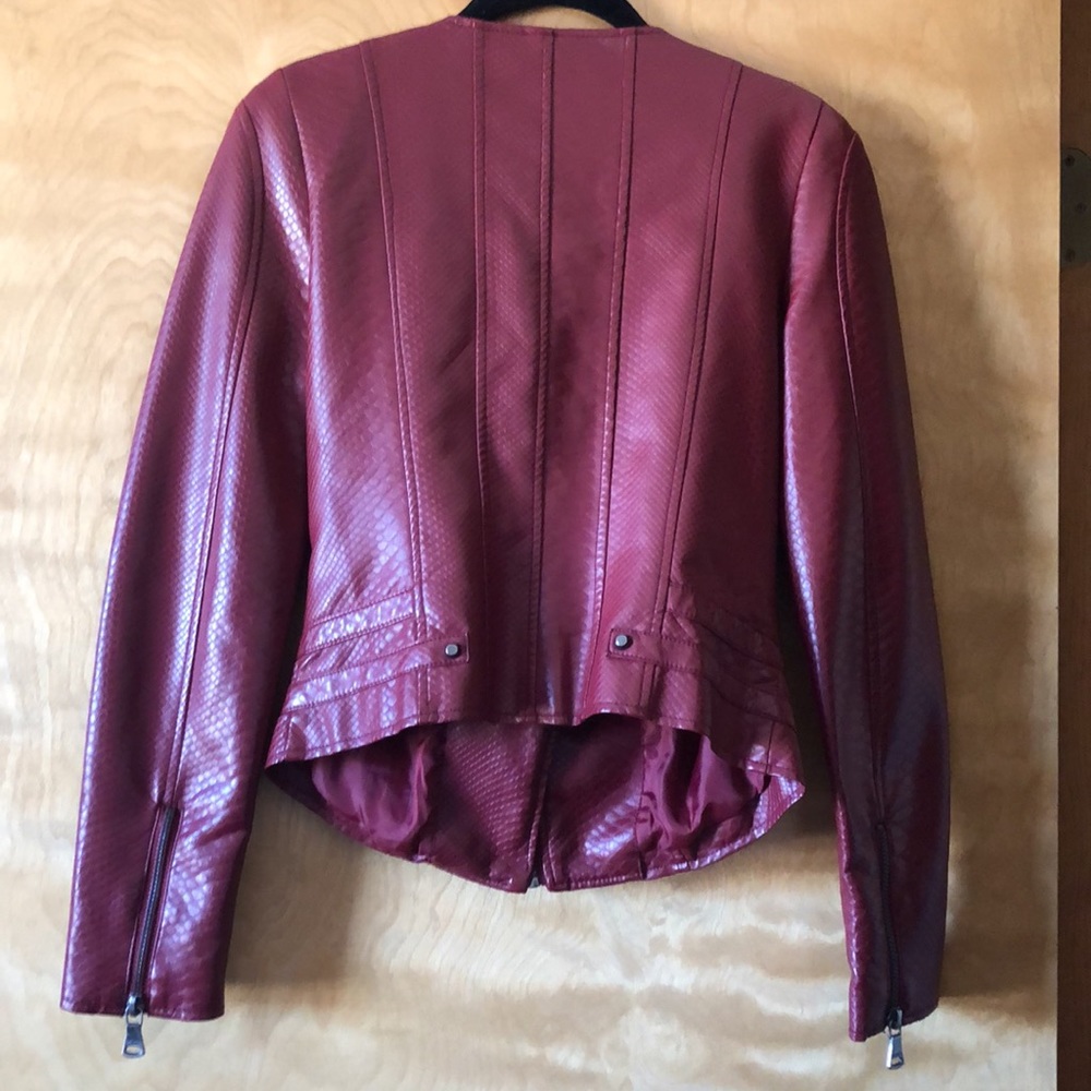 Needs repair - GUESS Brick Red Faux Leather Moto Jacket - Small - Picture 2 of 15